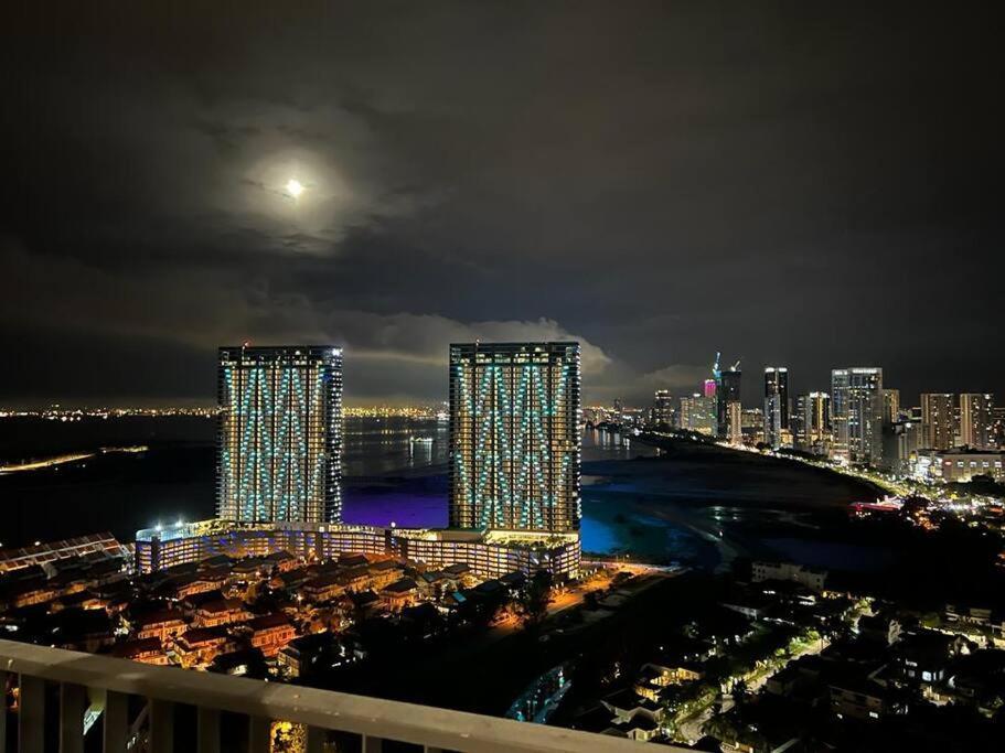 Tanjung Tokong Deluxe Seaview Suite Twin Bed By The Only Bnb מראה חיצוני תמונה